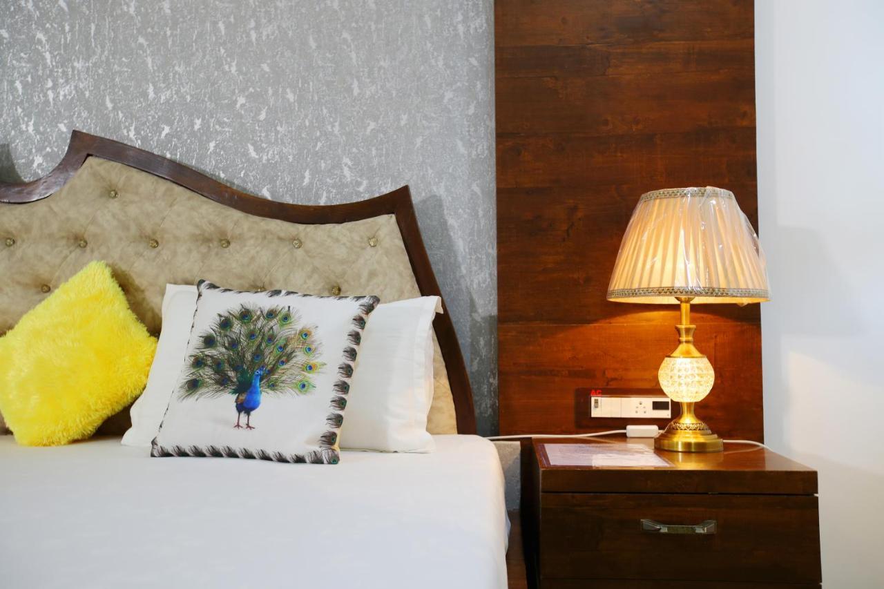 Maharaja The Royal Resort 塞恩 外观 照片