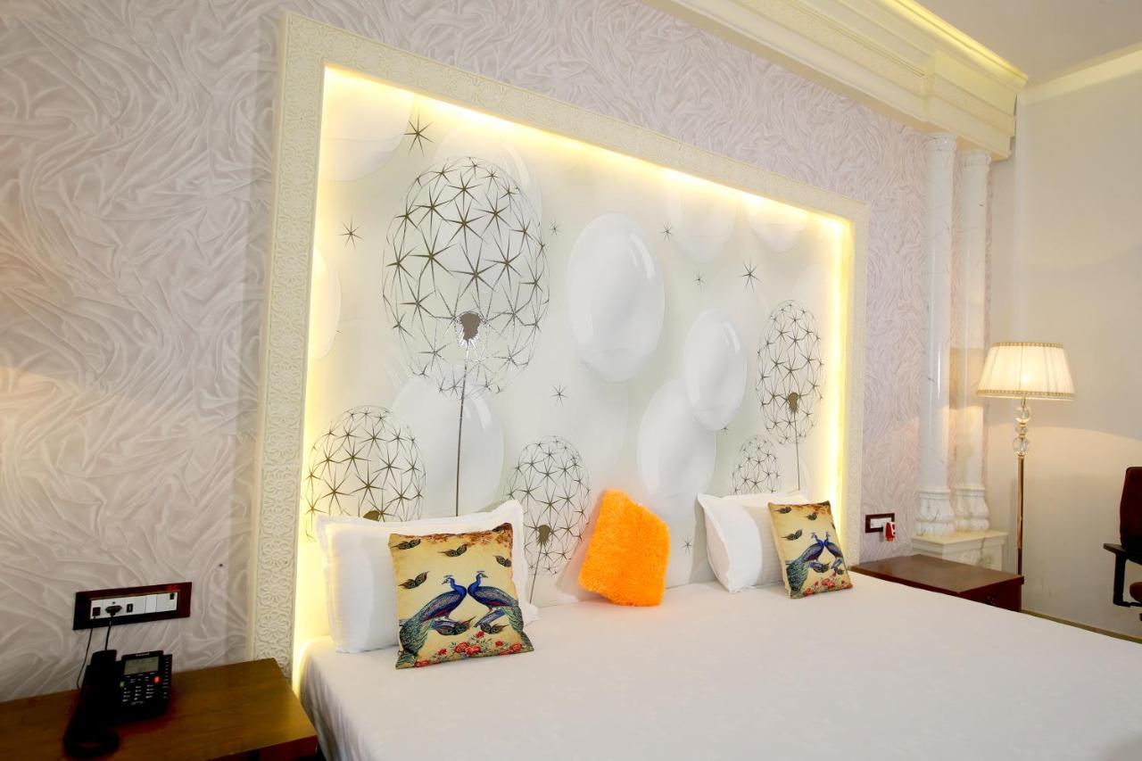 Maharaja The Royal Resort 塞恩 外观 照片