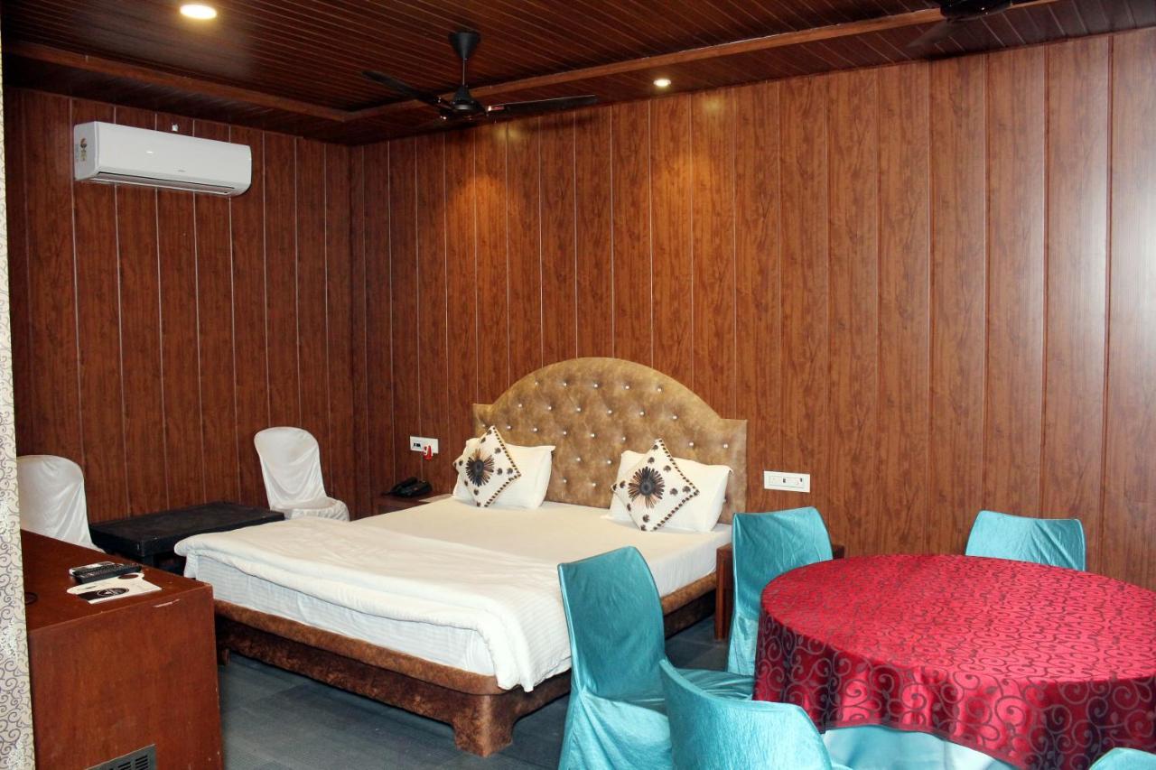Maharaja The Royal Resort 塞恩 外观 照片